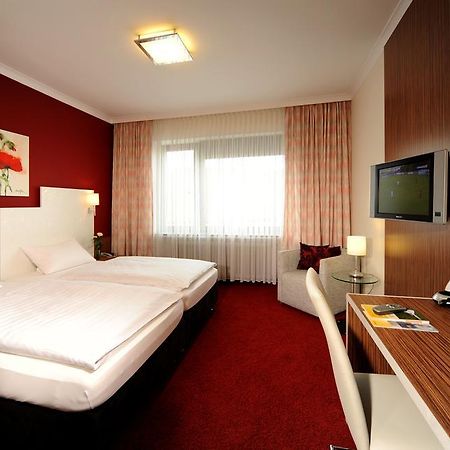 Hotel Bremer Tor Щур Екстериор снимка