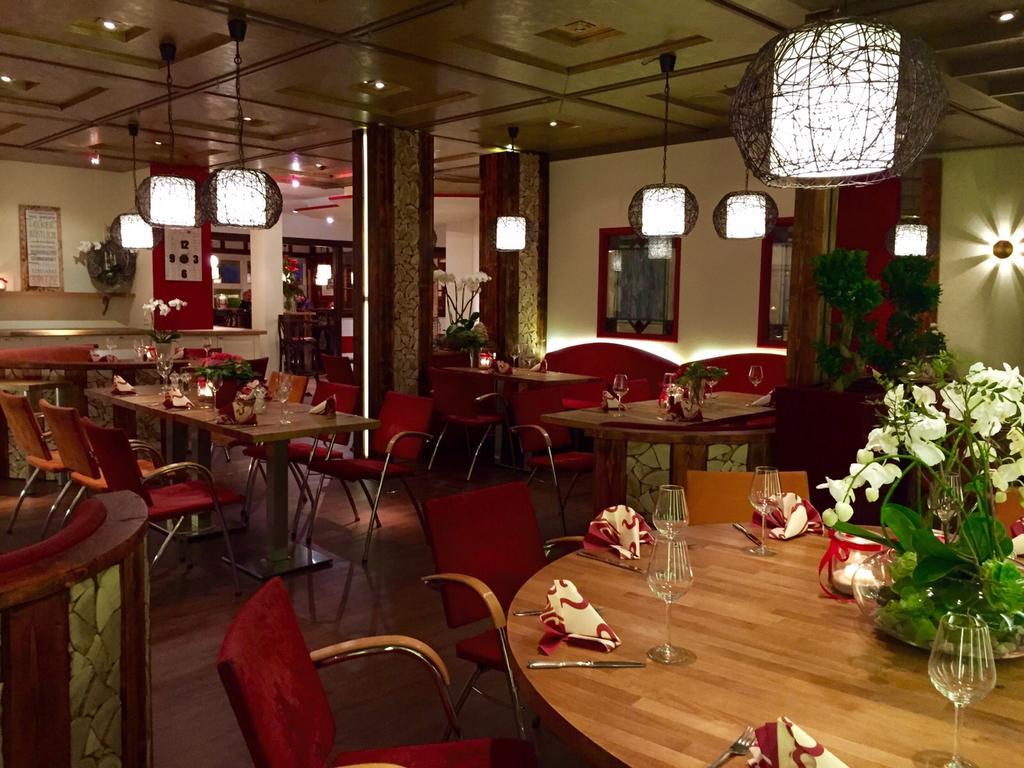 Hotel Bremer Tor Щур Екстериор снимка
